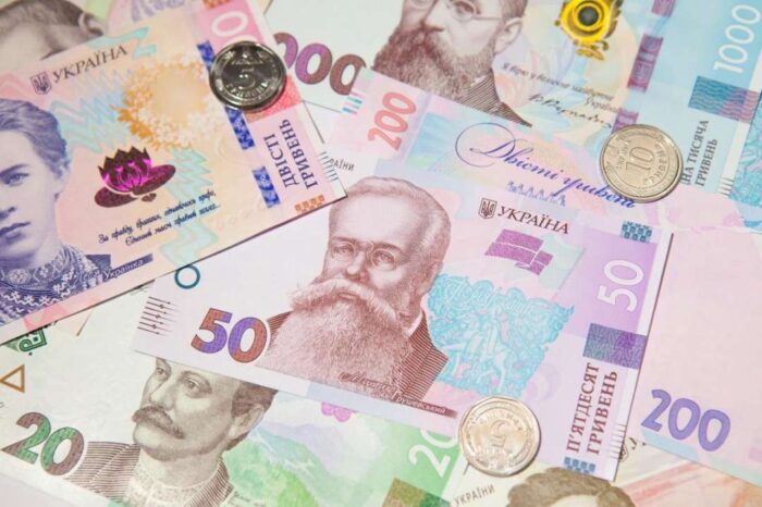 Guvernul Ucrainei este nevoit să împrumute 5 miliarde de dolari lunar pentru cheltuielile bugetare