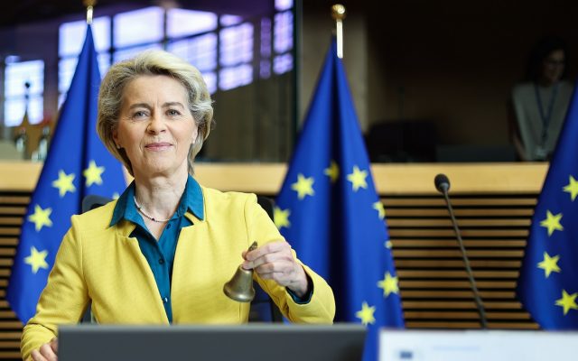 Anunț istoric la Bruxelles: Comisia Europeană recomandă ca Ucraina și Republica Moldova să primească statutul de țară candidată