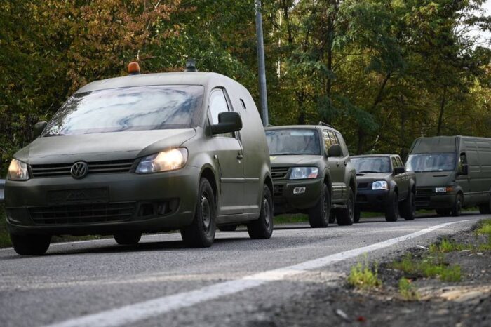 Brigada 128 Transcarpatică a primit 8 vehicule care vor fi folosite în regiunea Herson