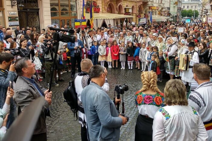 Românii din Ucraina speră că după terminarea războiului multe probleme ale comunității lor vor fi rezolvate mult mai ușor – studiu