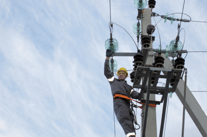 Locuitorii regiunii Cernăuți sunt îndemnați să economisească energia electrică