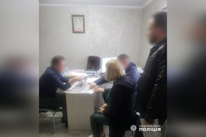 Notar  din Herța, acuzat de falsificarea documentelor și transferul ilegal al proprietății imobiliare