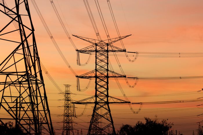 Expert ucrainean: ”Toată economia poate deveni un ostatic al deciziilor economice nejustificate privind importul de energie electrică”