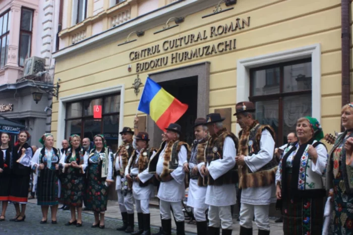 Păstrarea tradițiilor: La Cernăuți a avut loc Festivalul Internațional de Folclor „Întâlniri Bucovinene”